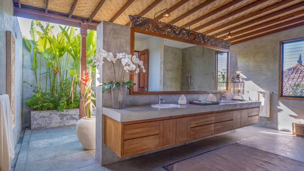 Villa Mandalay Dua - Master bathroom